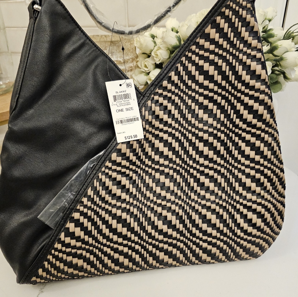 NWT INC International Concepts handbag